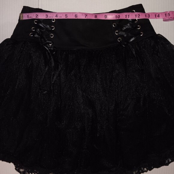U & ME FOR MILLENNIUM GOTH LACE LAYERED SKIRT - Picture 5 of 15